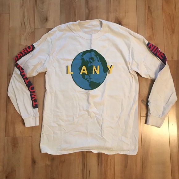 LANY 2019 world tour long sleeve shirt - Picture 4 of 13